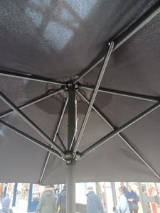 Parasol Black 2.7 metre